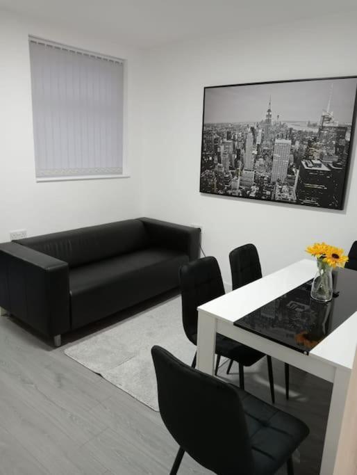 Roovi'S Nest Villa Nottingham Eksteriør bilde